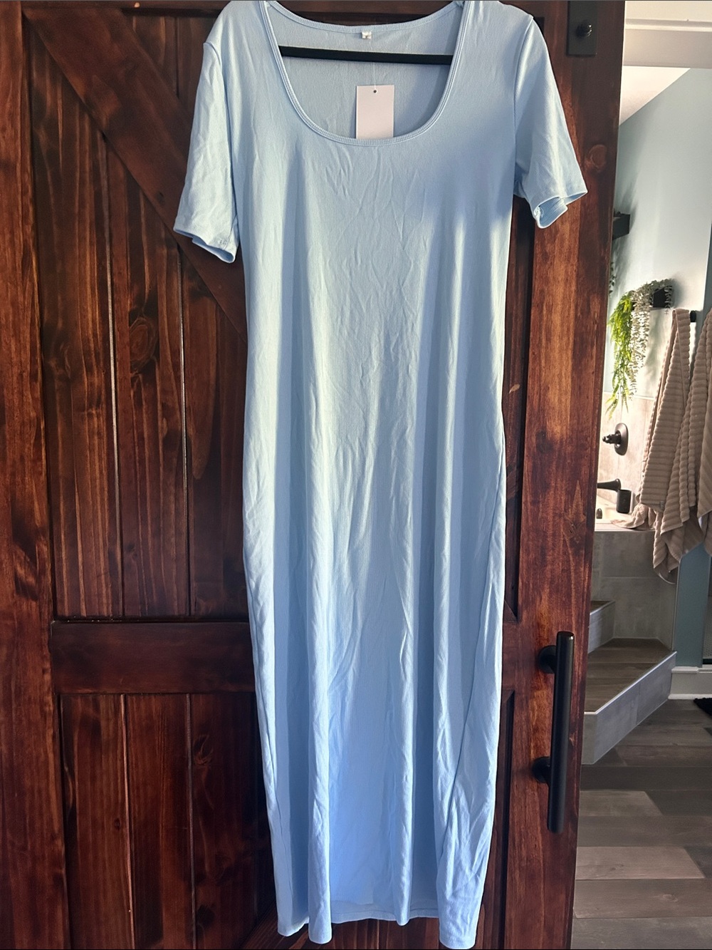 Light Blue Women’s Scoop Neck Maxi Dress